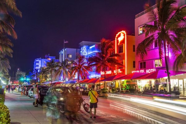 florida-miami-ocean-drive-art-deco florida-miami-ocean-drive-art-deco